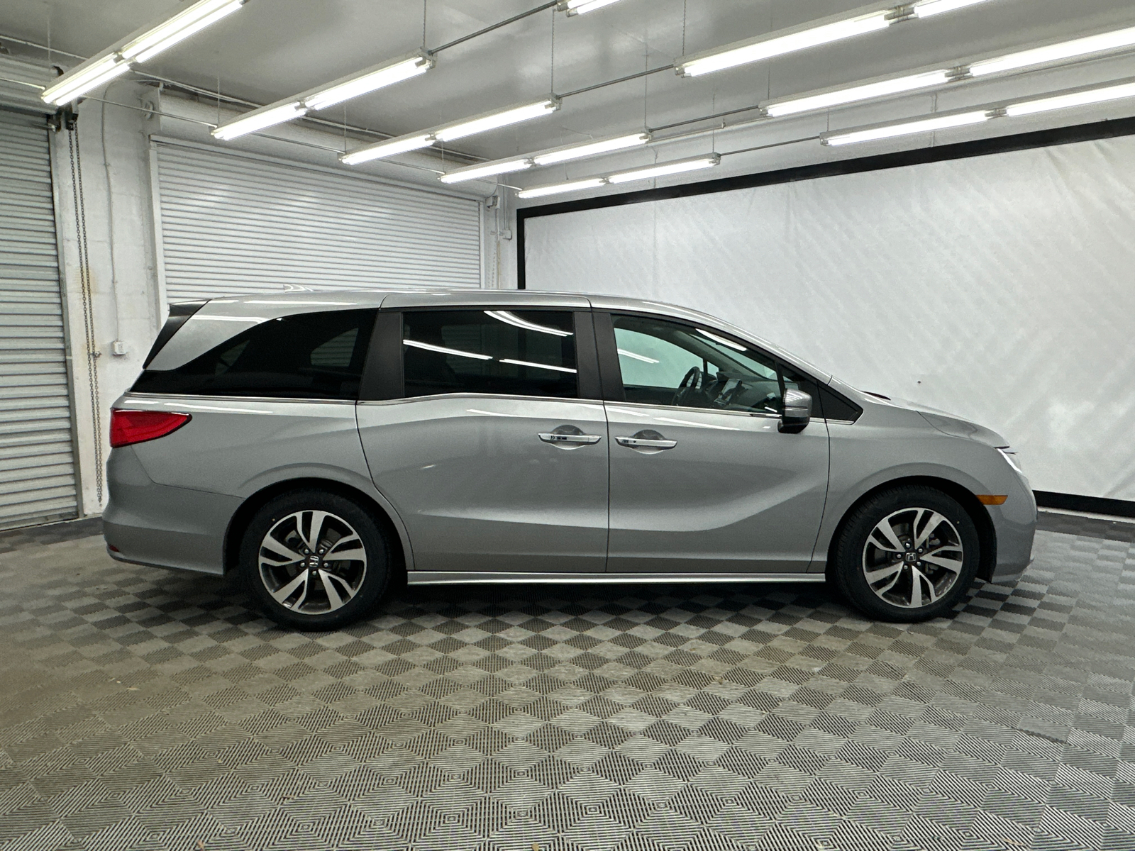 2023 Honda Odyssey Touring 6