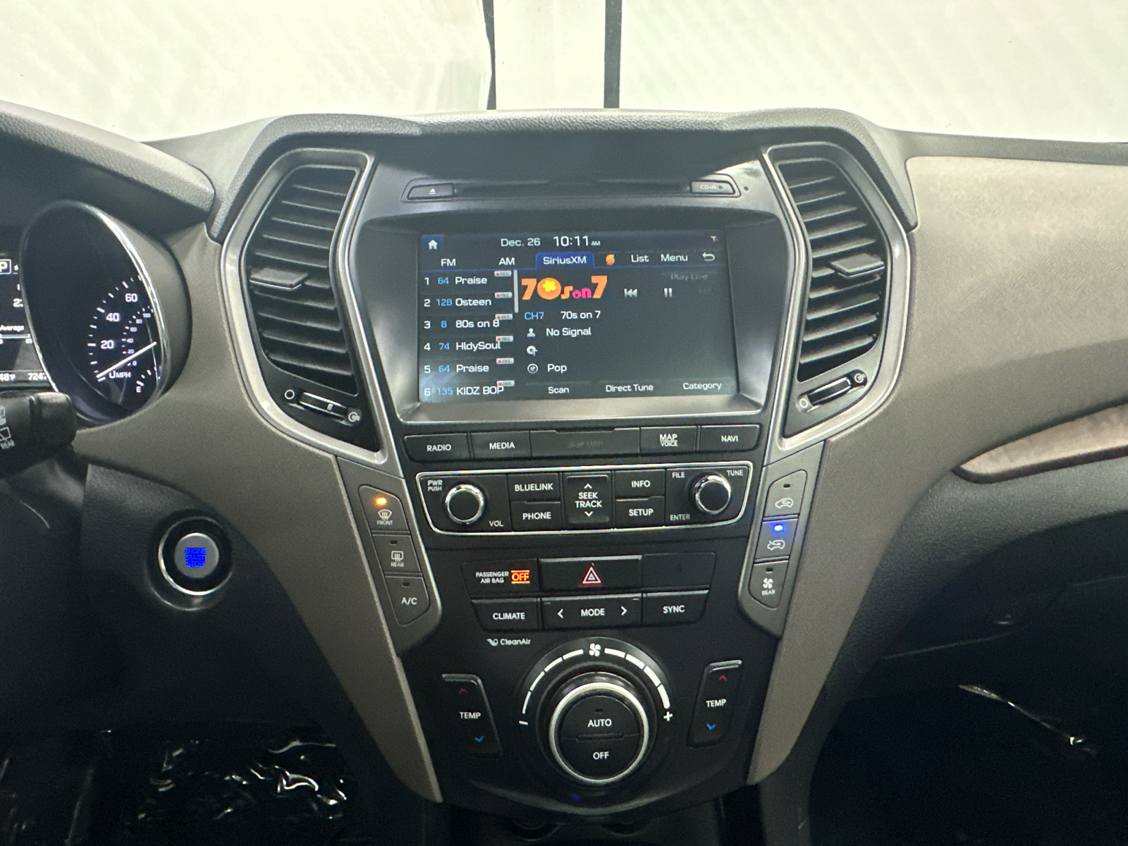 2018 Hyundai Santa Fe Limited Ultimate 35