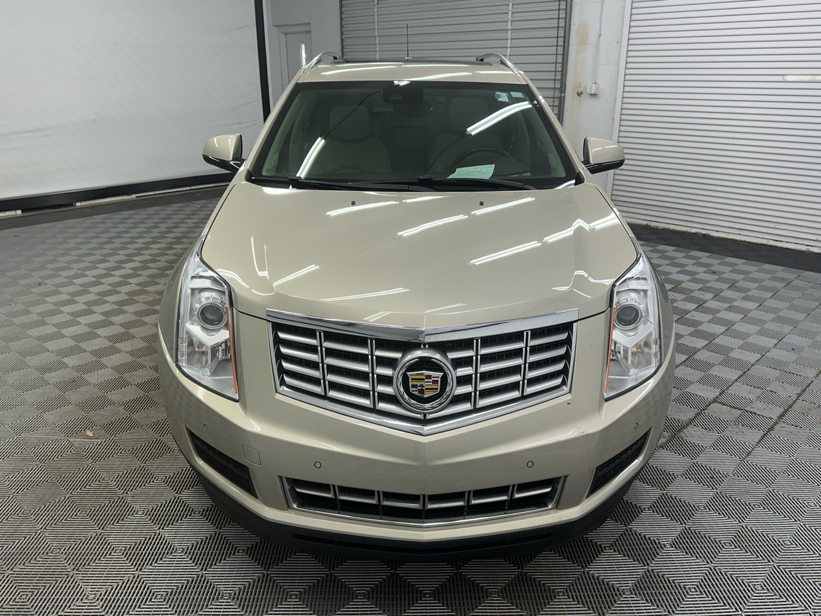 2016 Cadillac SRX Luxury 8