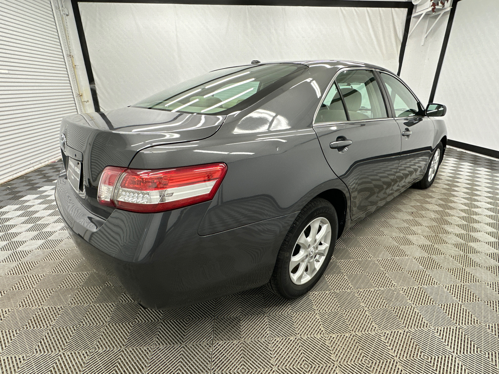 2011 Toyota Camry LE 5