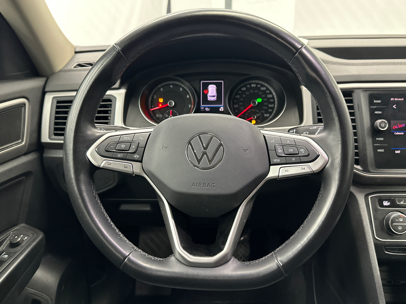 2021 Volkswagen Atlas 3.6L V6 SE w/Technology 27