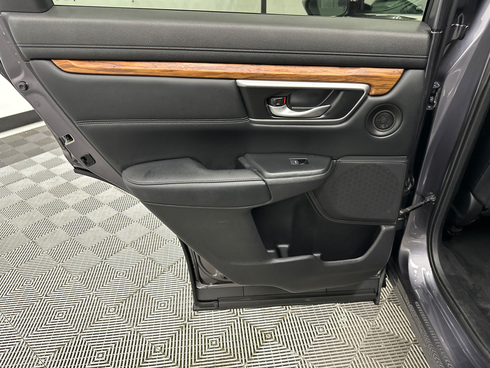 2019 Honda CR-V EX-L 23