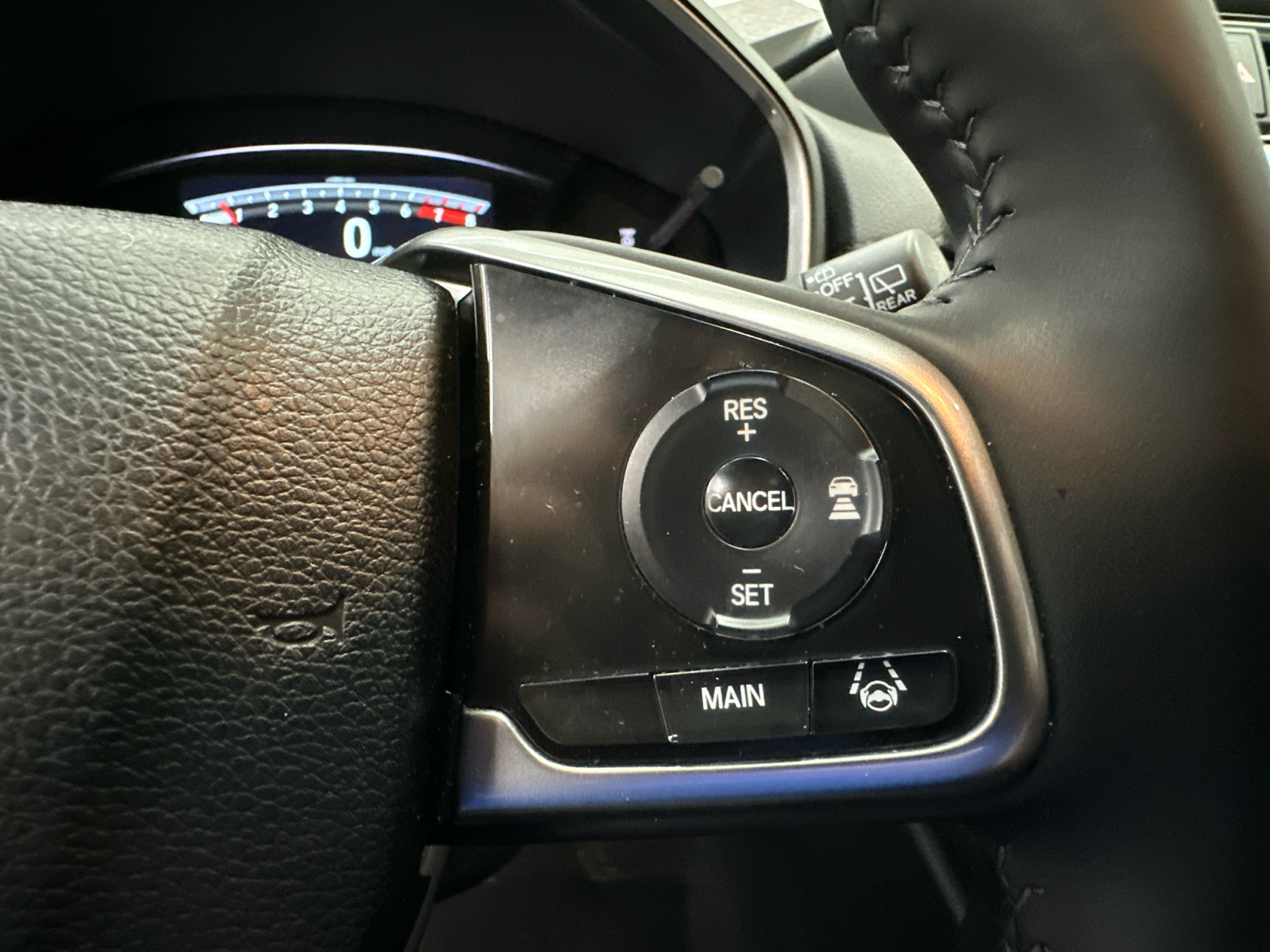 2017 Honda CR-V Touring 30