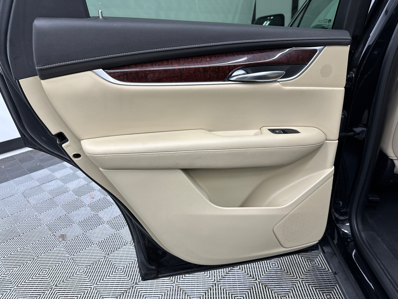 2019 Cadillac XT5 Luxury 23
