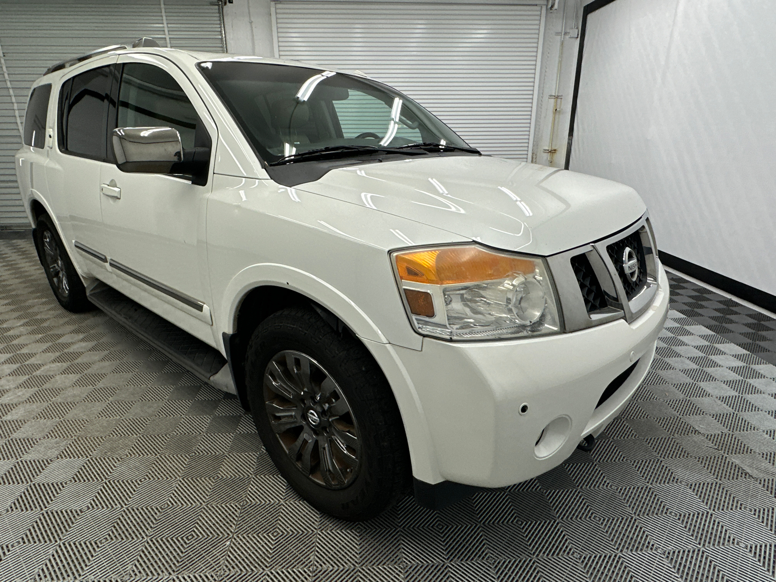 2015 Nissan Armada Platinum 7