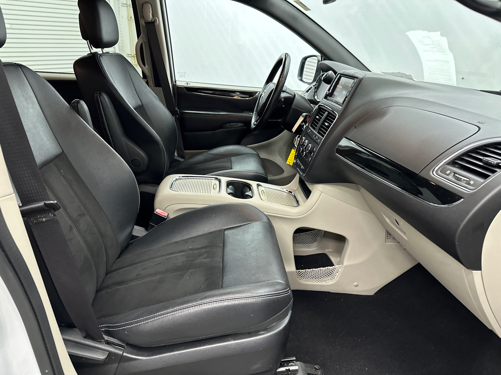 2019 Dodge Grand Caravan SXT 14