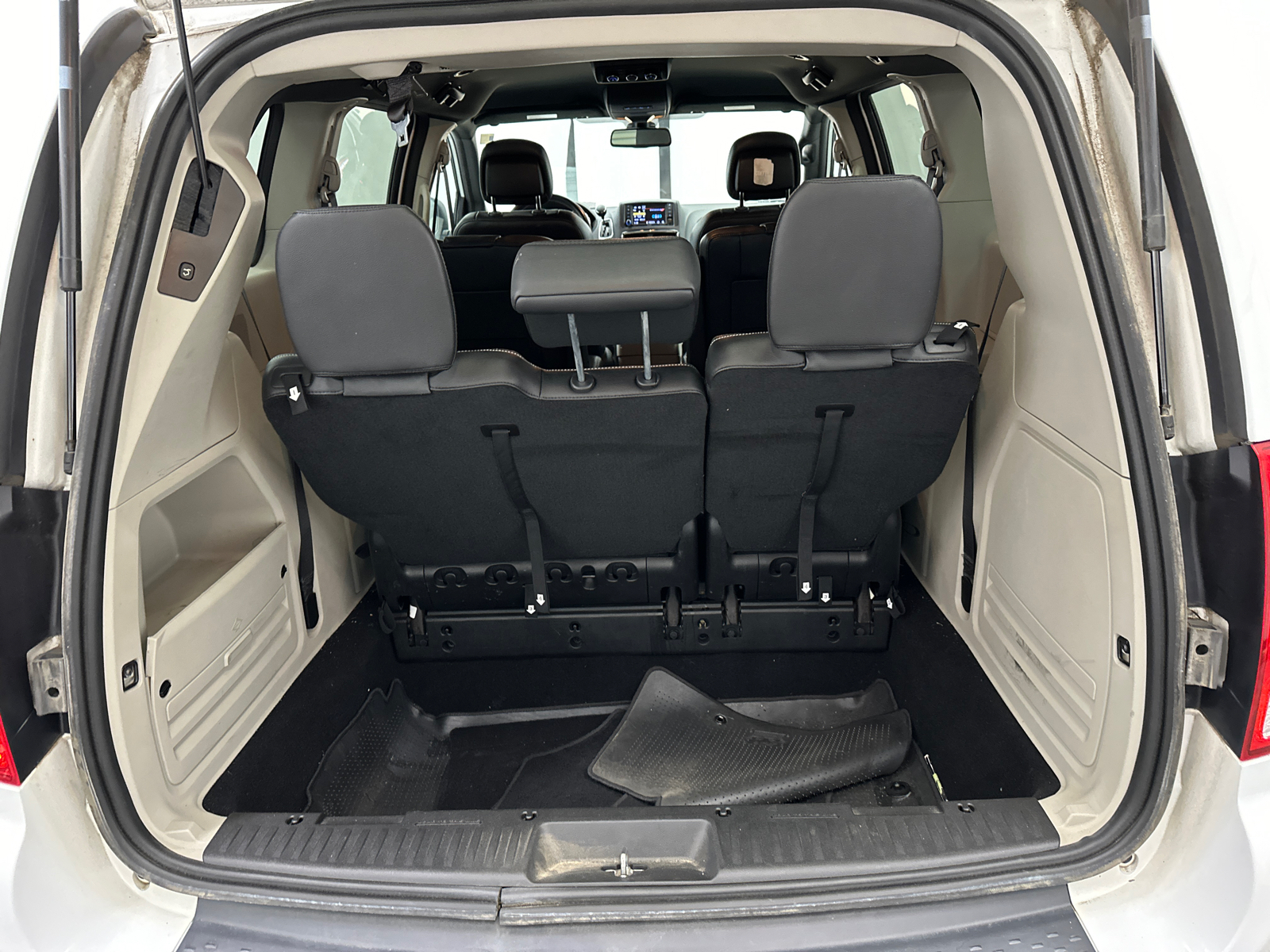 2019 Dodge Grand Caravan SXT 19