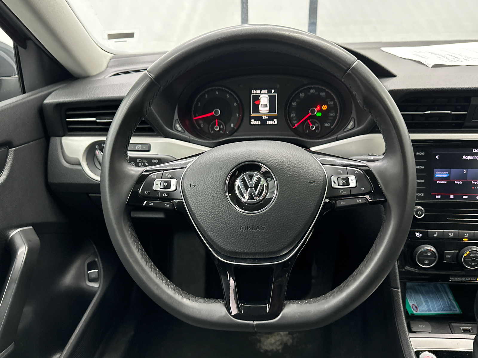2022 Volkswagen Passat 2.0T SE 25