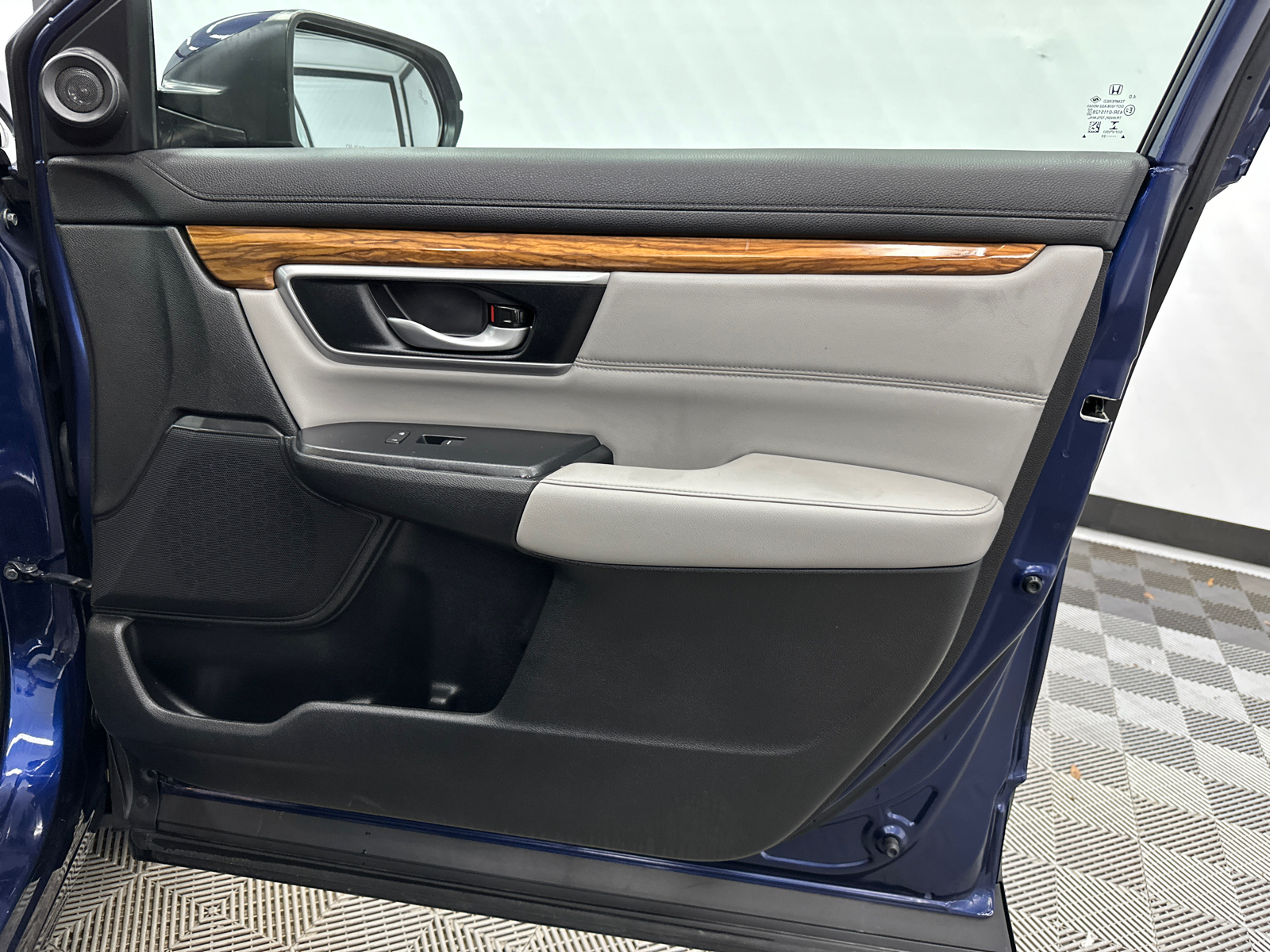 2020 Honda CR-V Touring 15