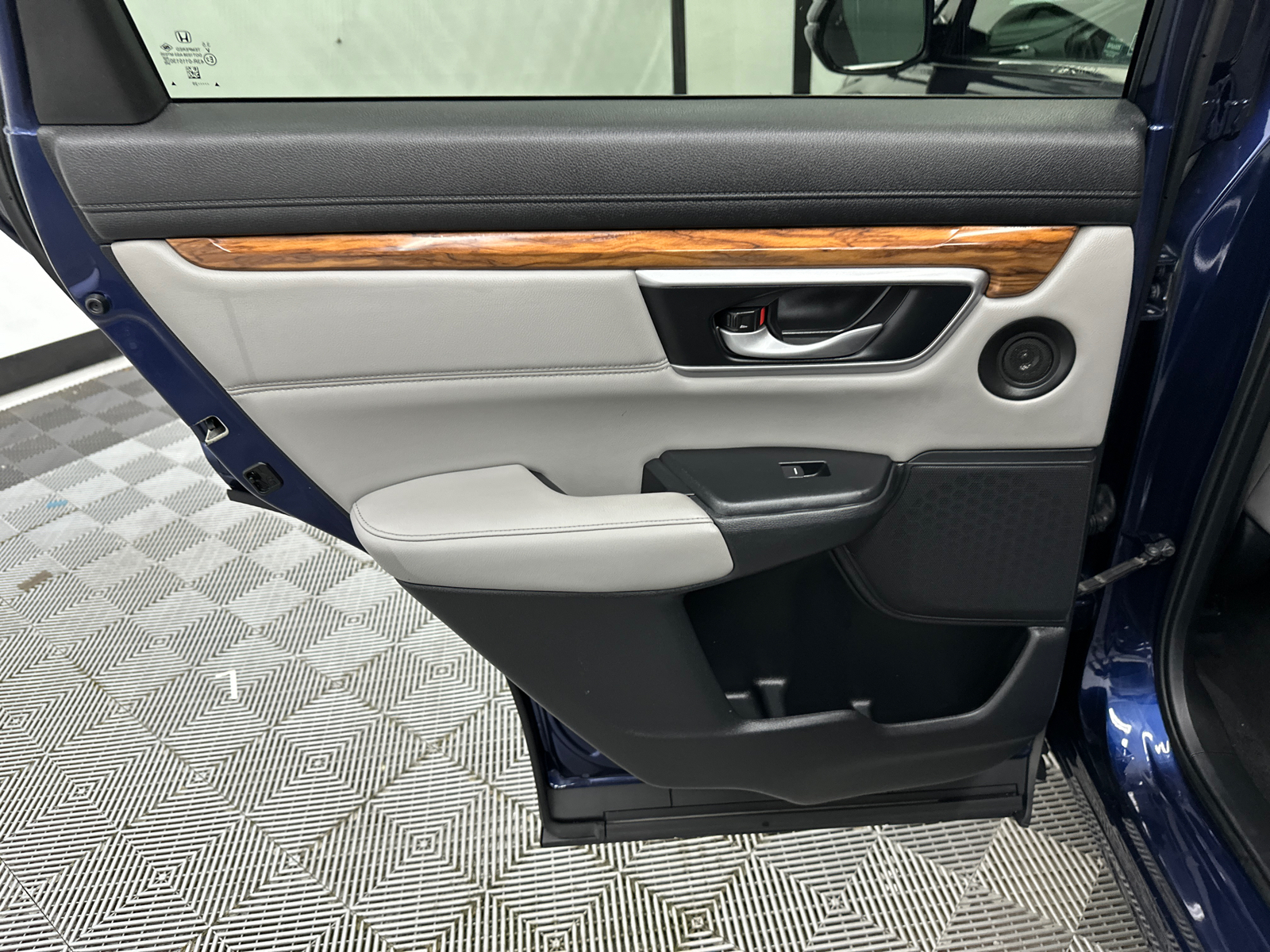 2020 Honda CR-V Touring 23