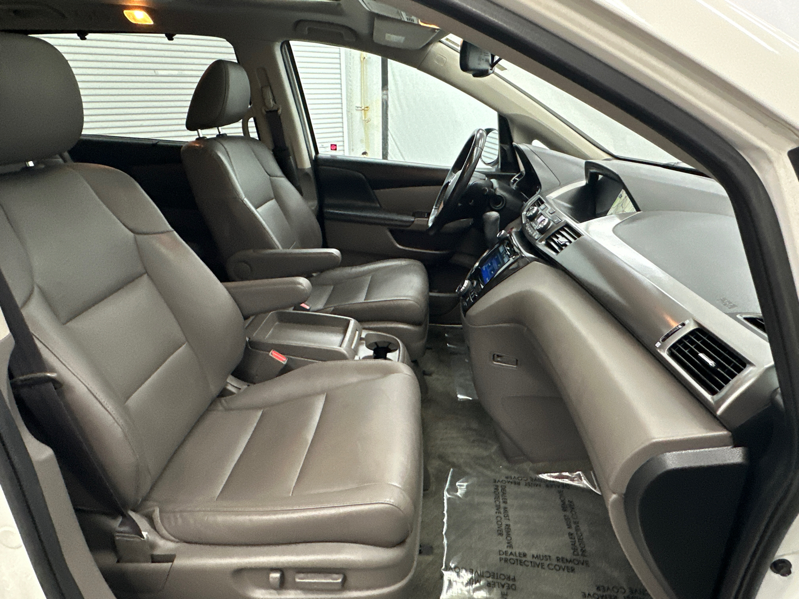 2015 Honda Odyssey Touring Elite 15