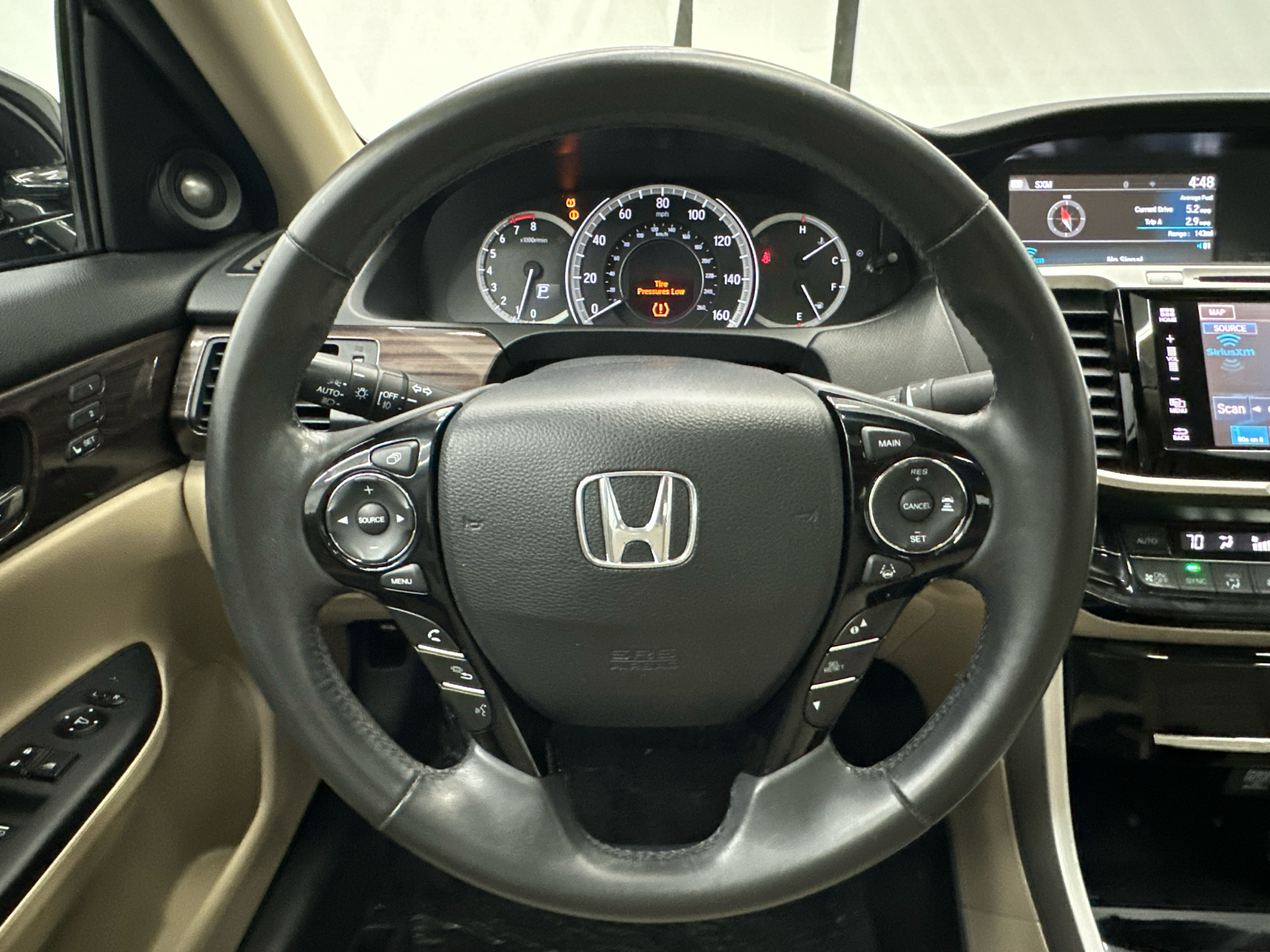 2017 Honda Accord EX-L 27