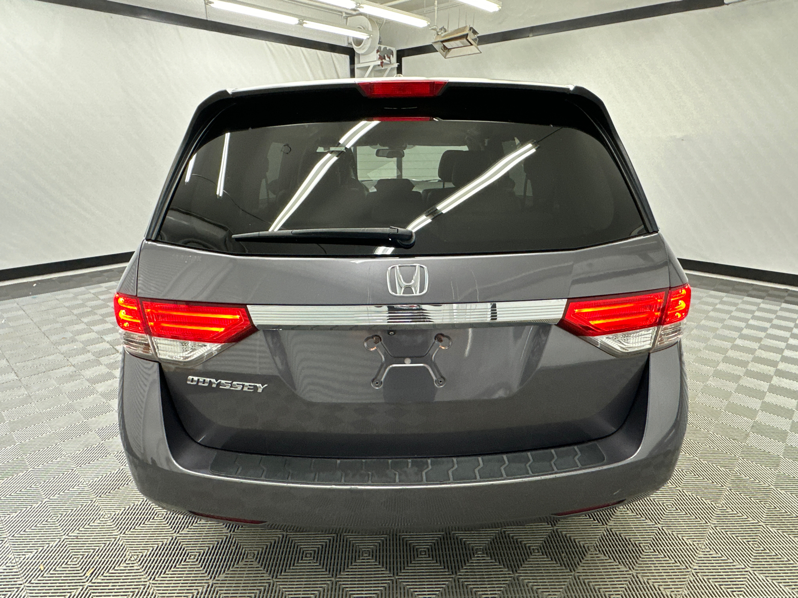 2015 Honda Odyssey EX-L 4
