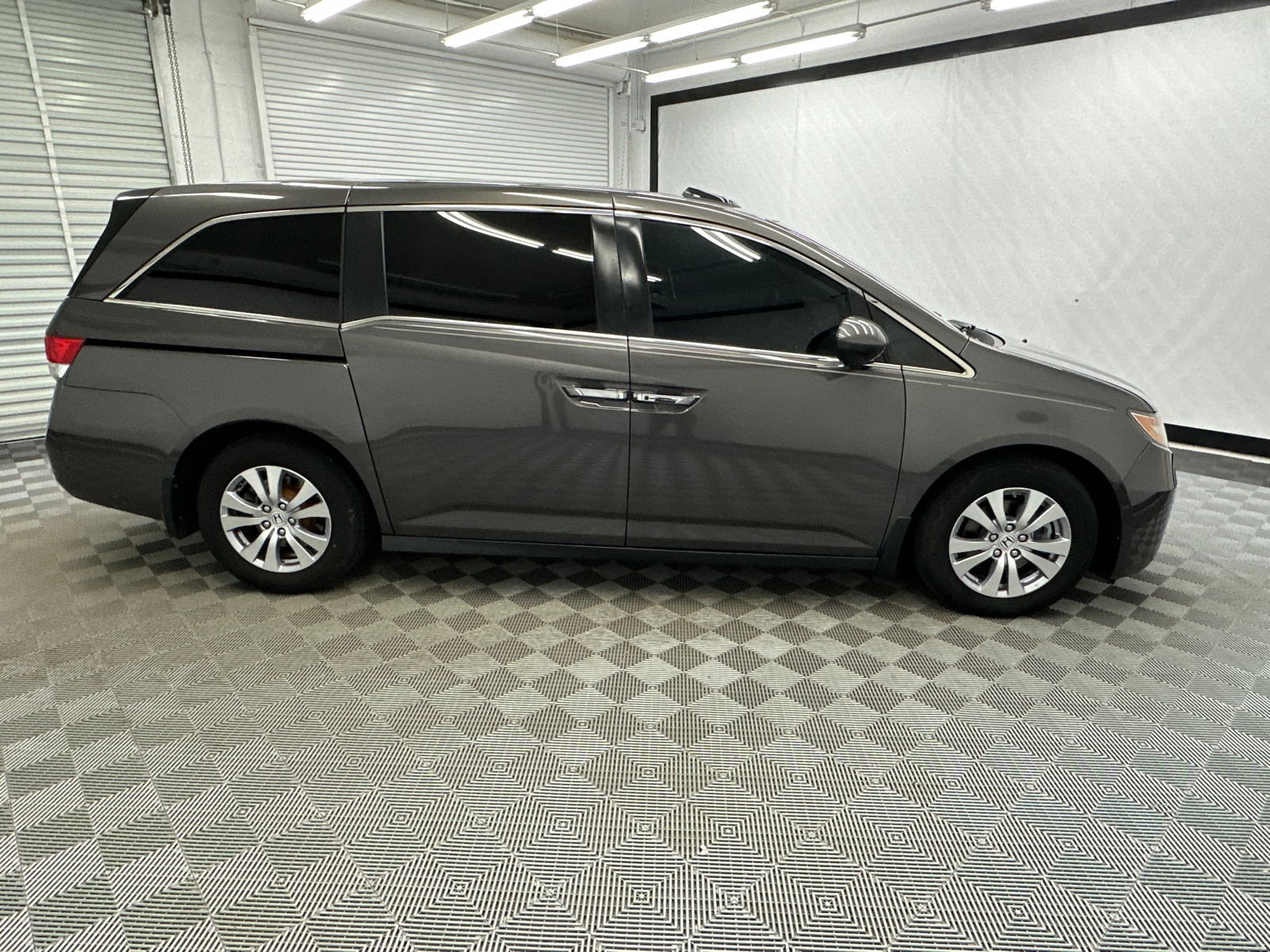 2015 Honda Odyssey EX-L 6