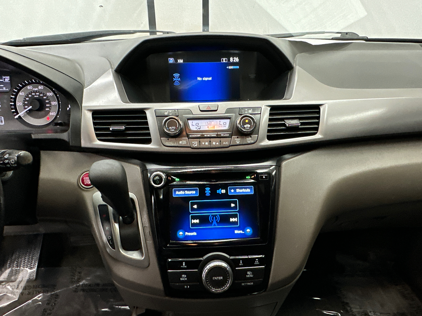 2015 Honda Odyssey EX-L 32