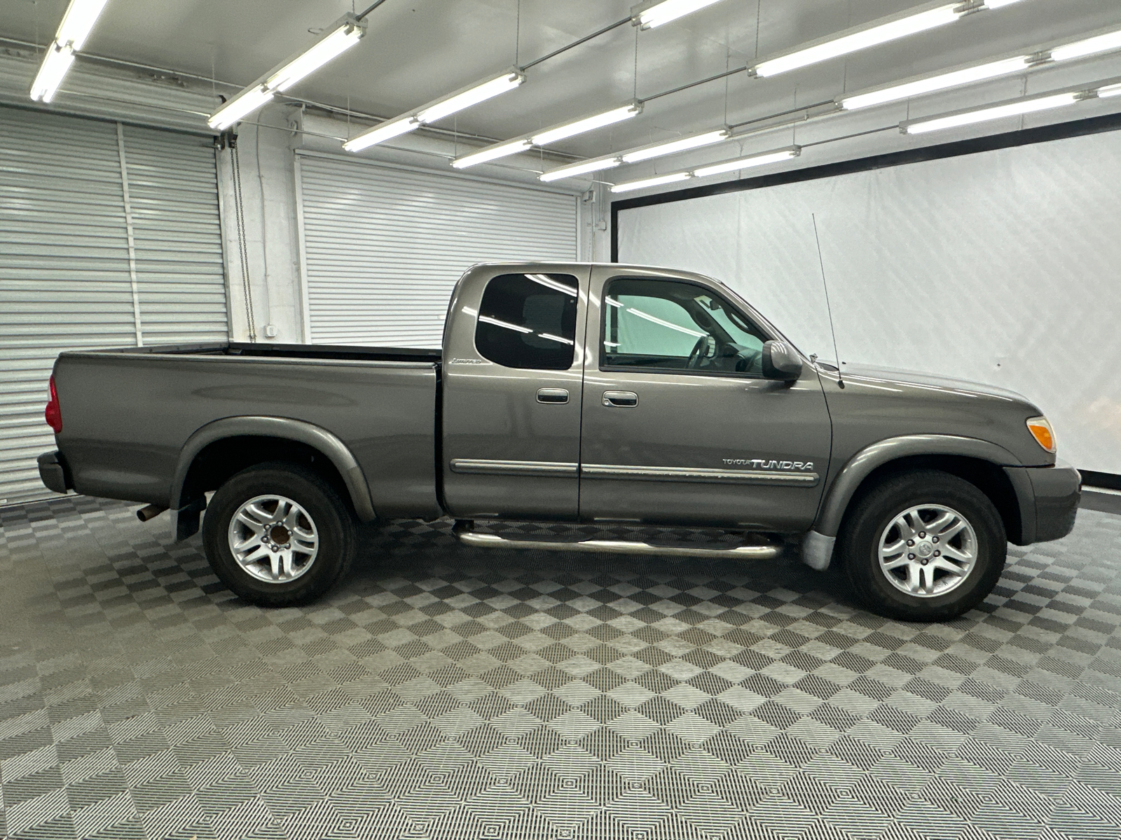 2006 Toyota Tundra Limited 6