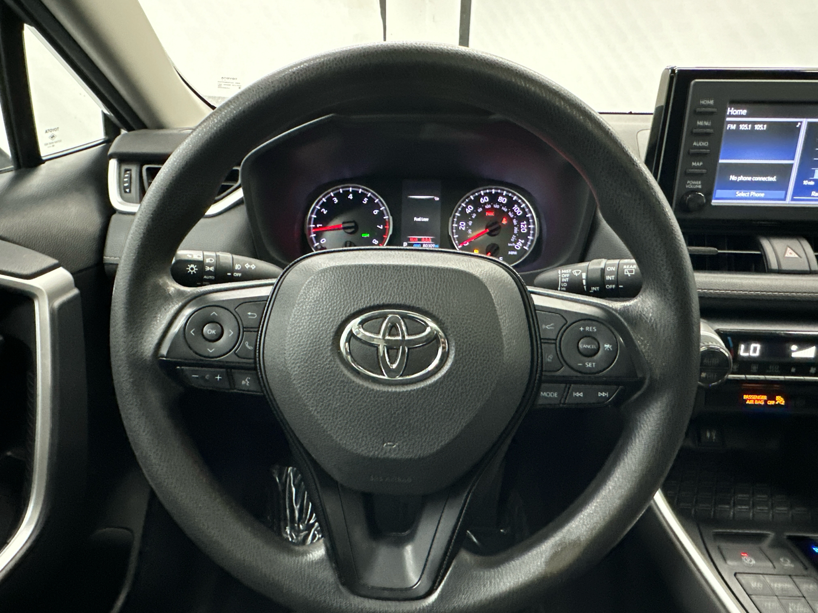 2019 Toyota RAV4 XLE 25