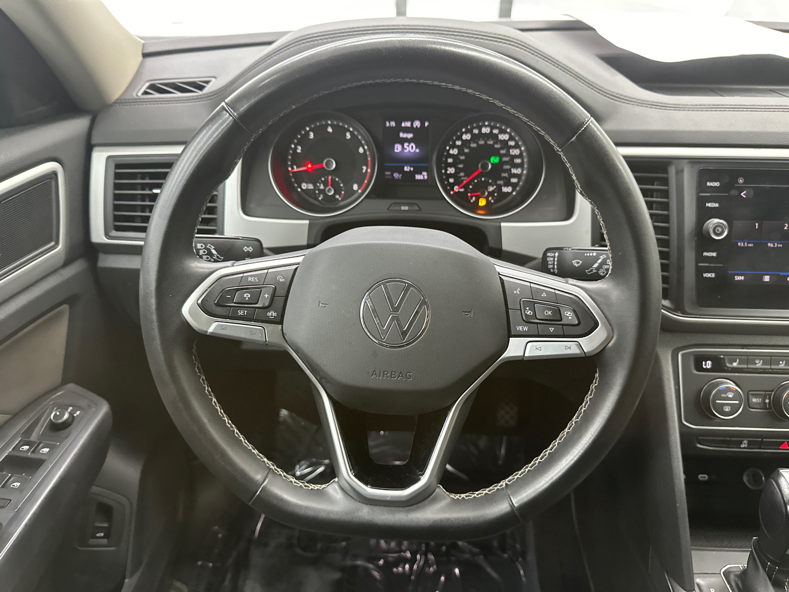 2021 Volkswagen Atlas 3.6L V6 SE w/Technology 26