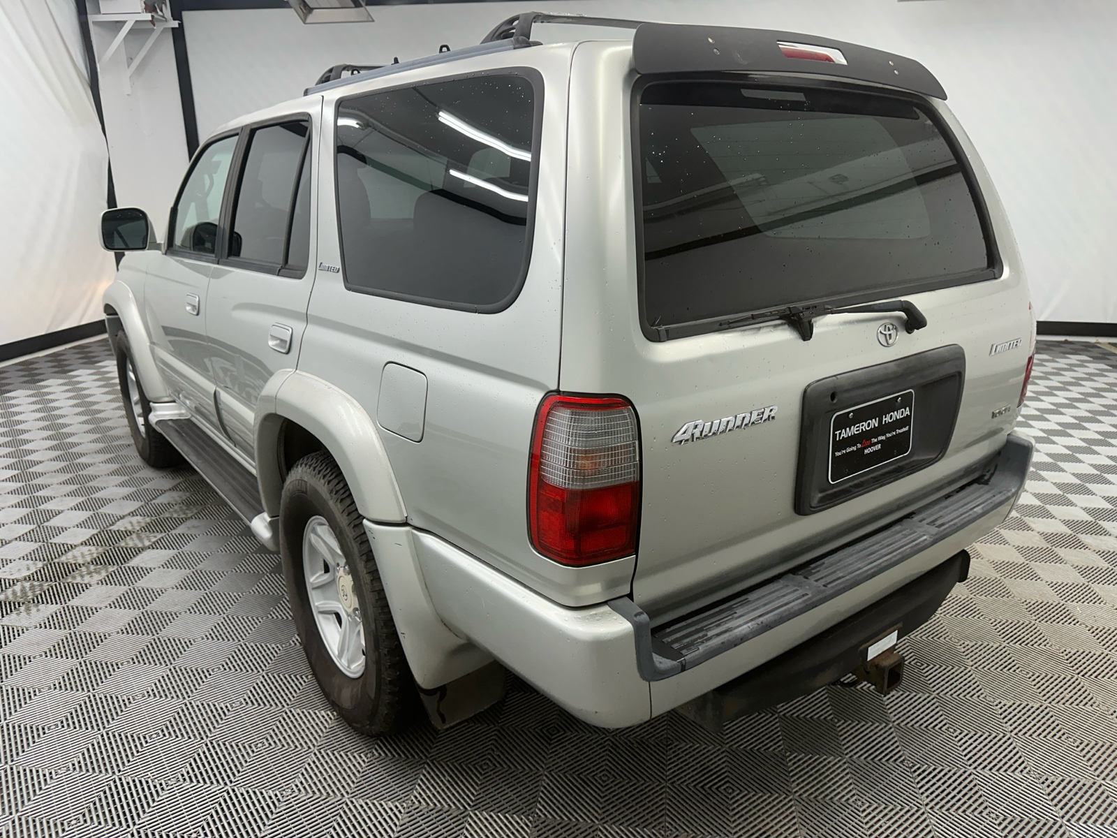 2000 Toyota 4Runner Limited 3