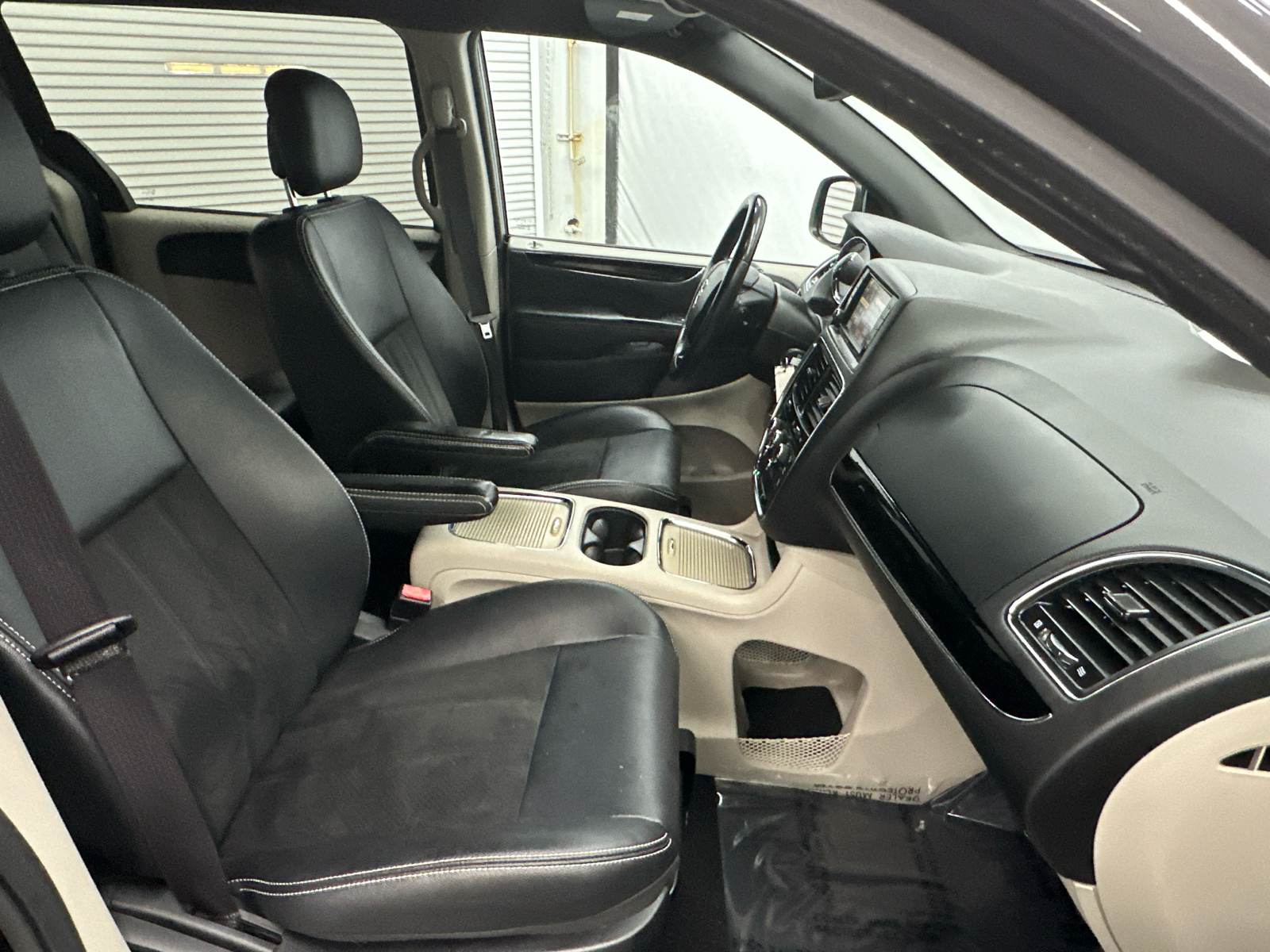 2019 Dodge Grand Caravan SXT 14