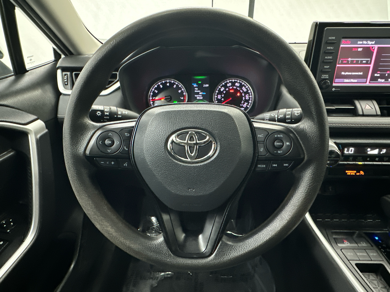 2021 Toyota RAV4 XLE 25