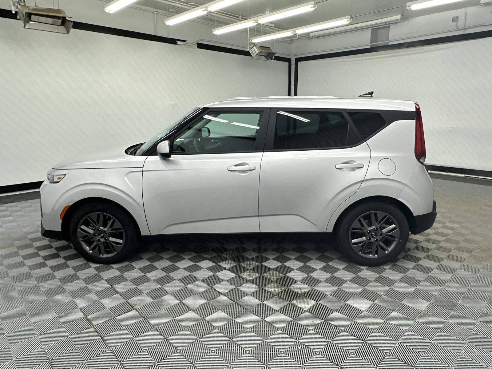 2021 Kia Soul S 2