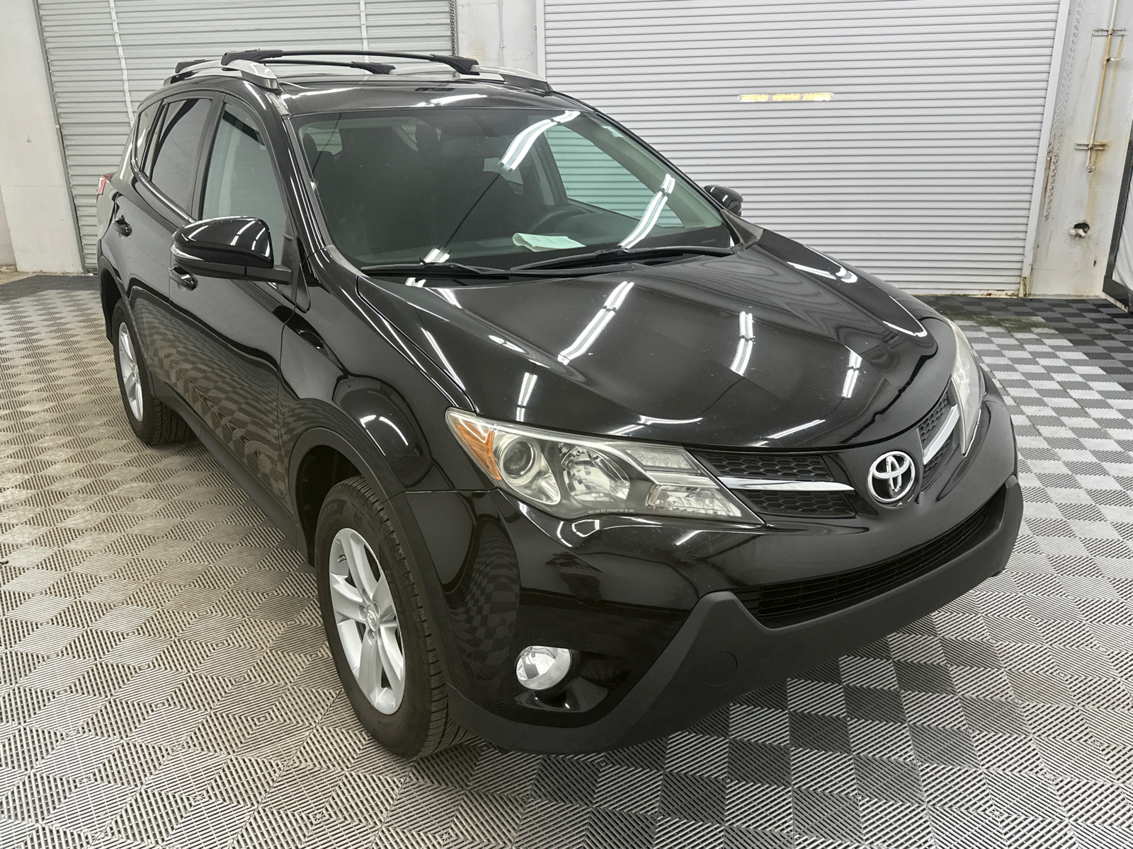 2014 Toyota RAV4 XLE 7