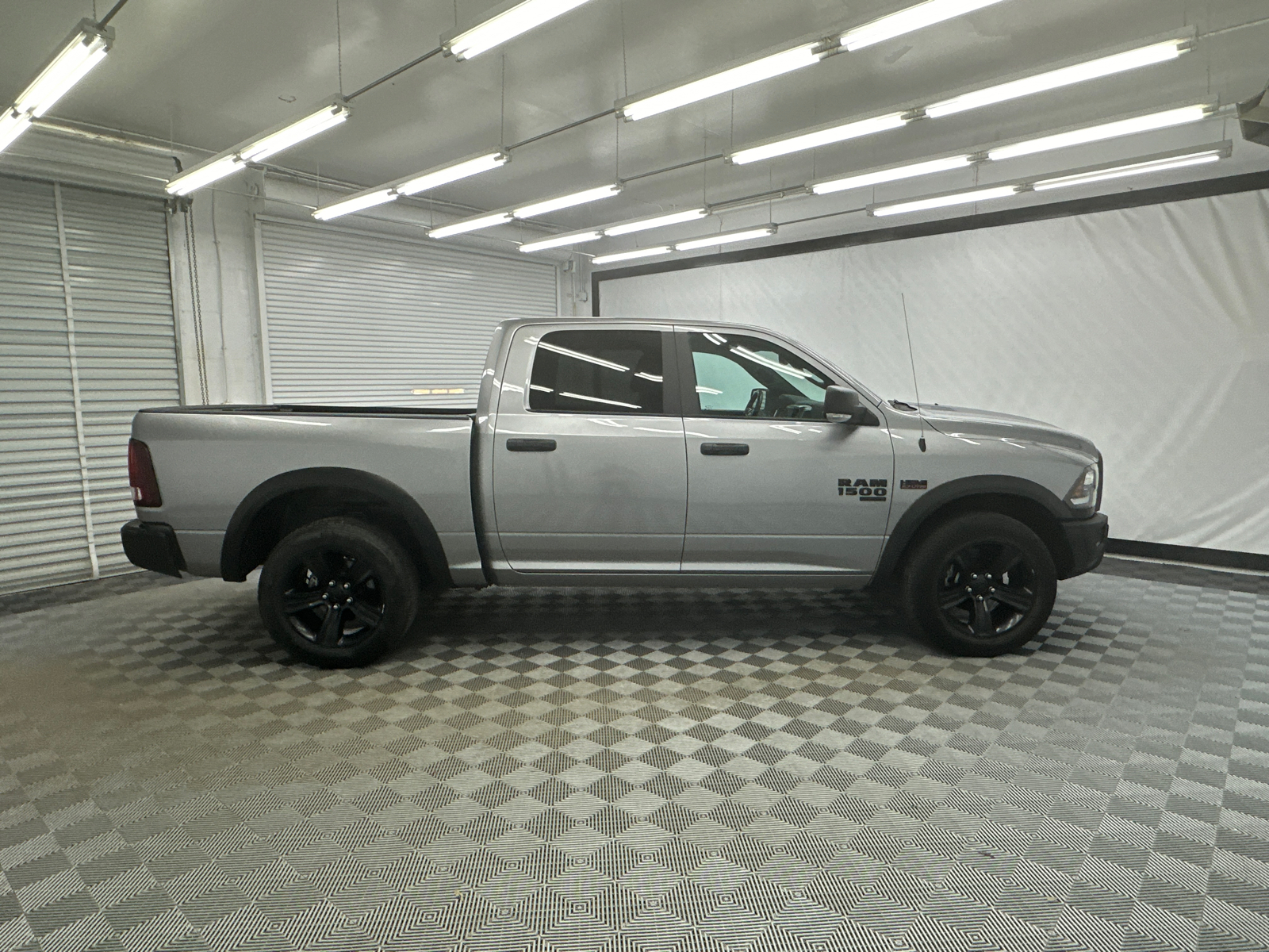 2021 Ram 1500 Classic Warlock 6