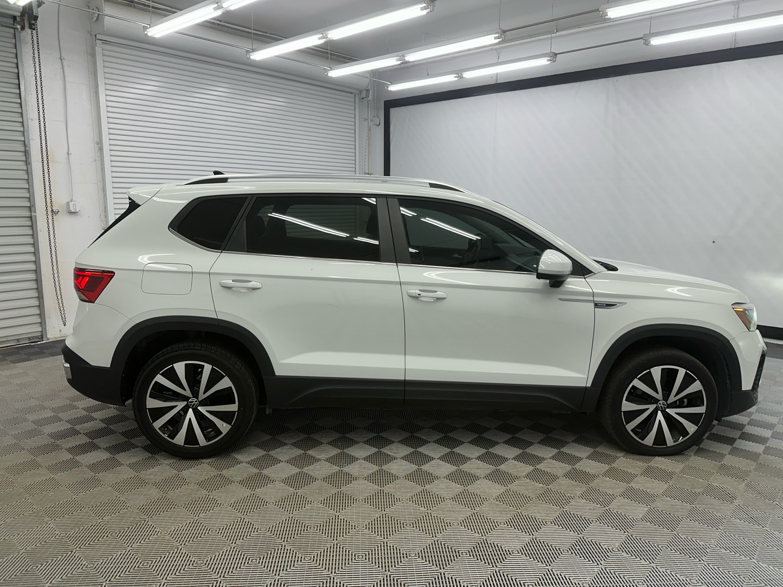 2022 Volkswagen Taos 1.5T SE 6