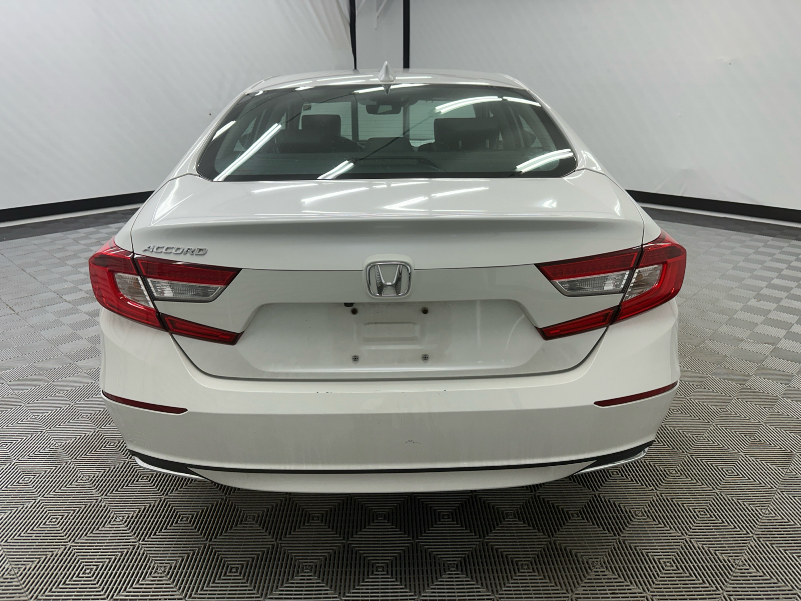 2019 Honda Accord EX-L 4