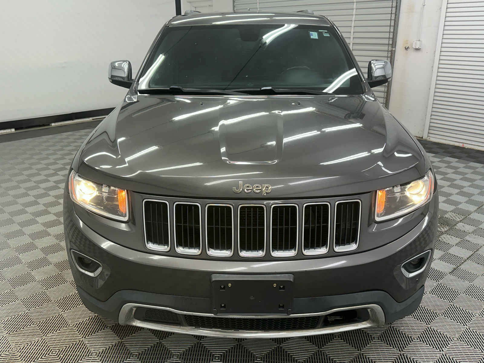 2015 Jeep Grand Cherokee Limited 8