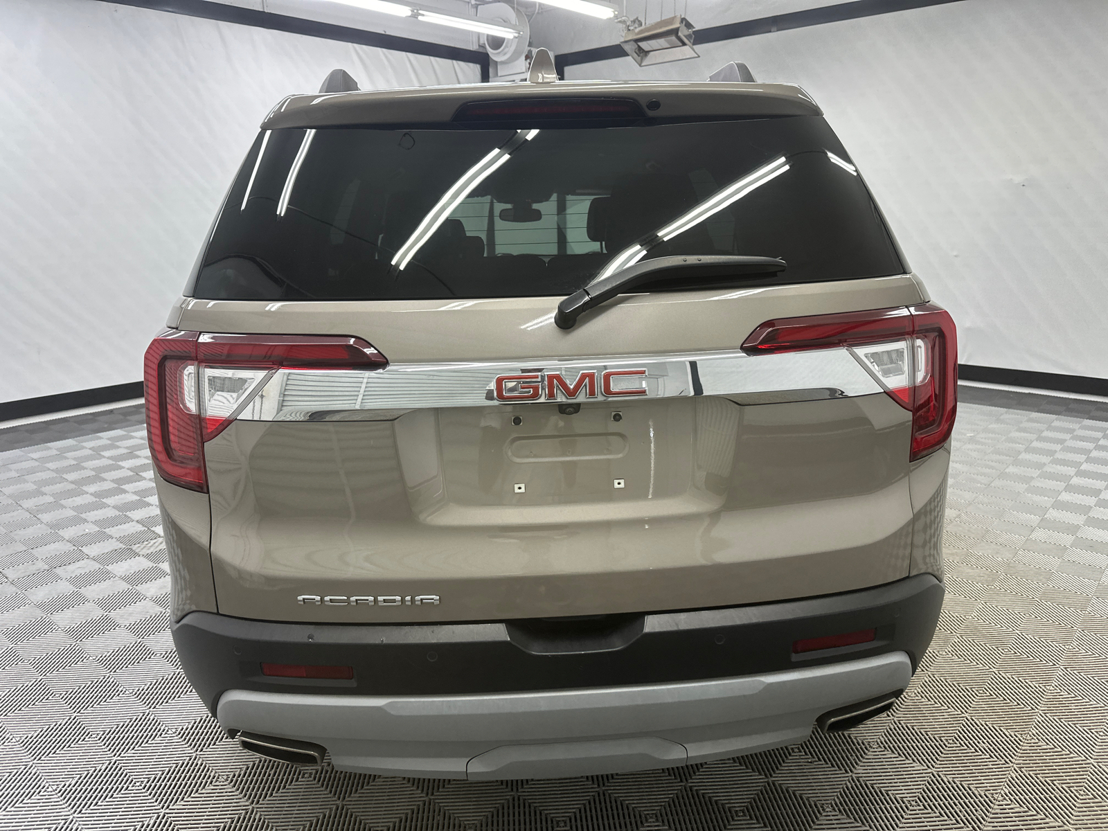 2023 GMC Acadia SLT 4