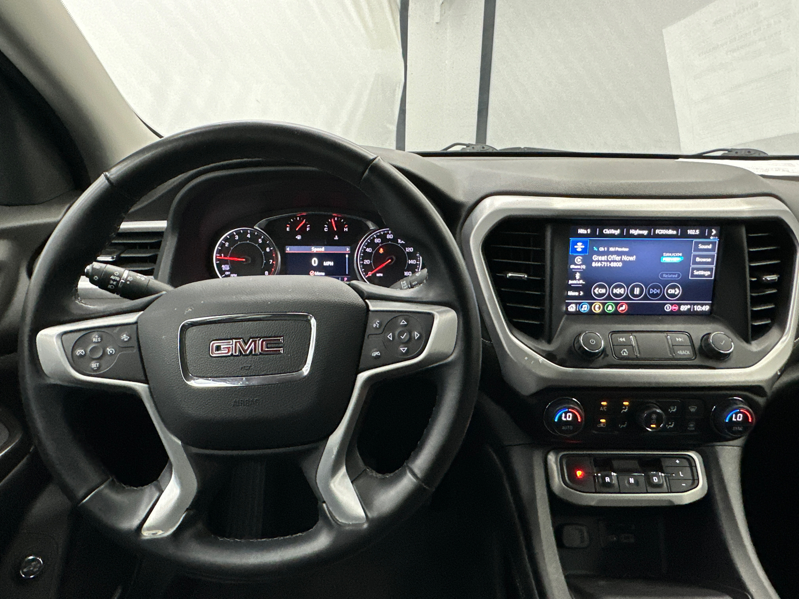 2023 GMC Acadia SLT 27