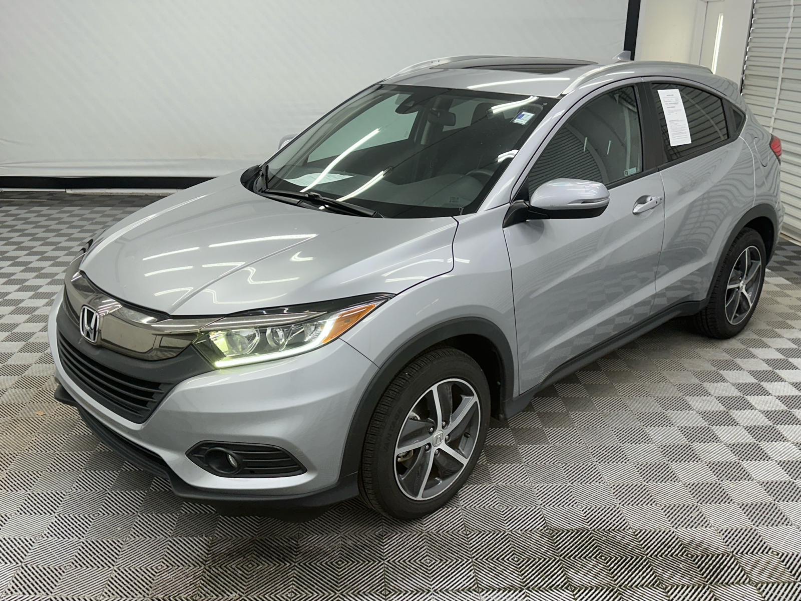 2022 Honda HR-V EX 1