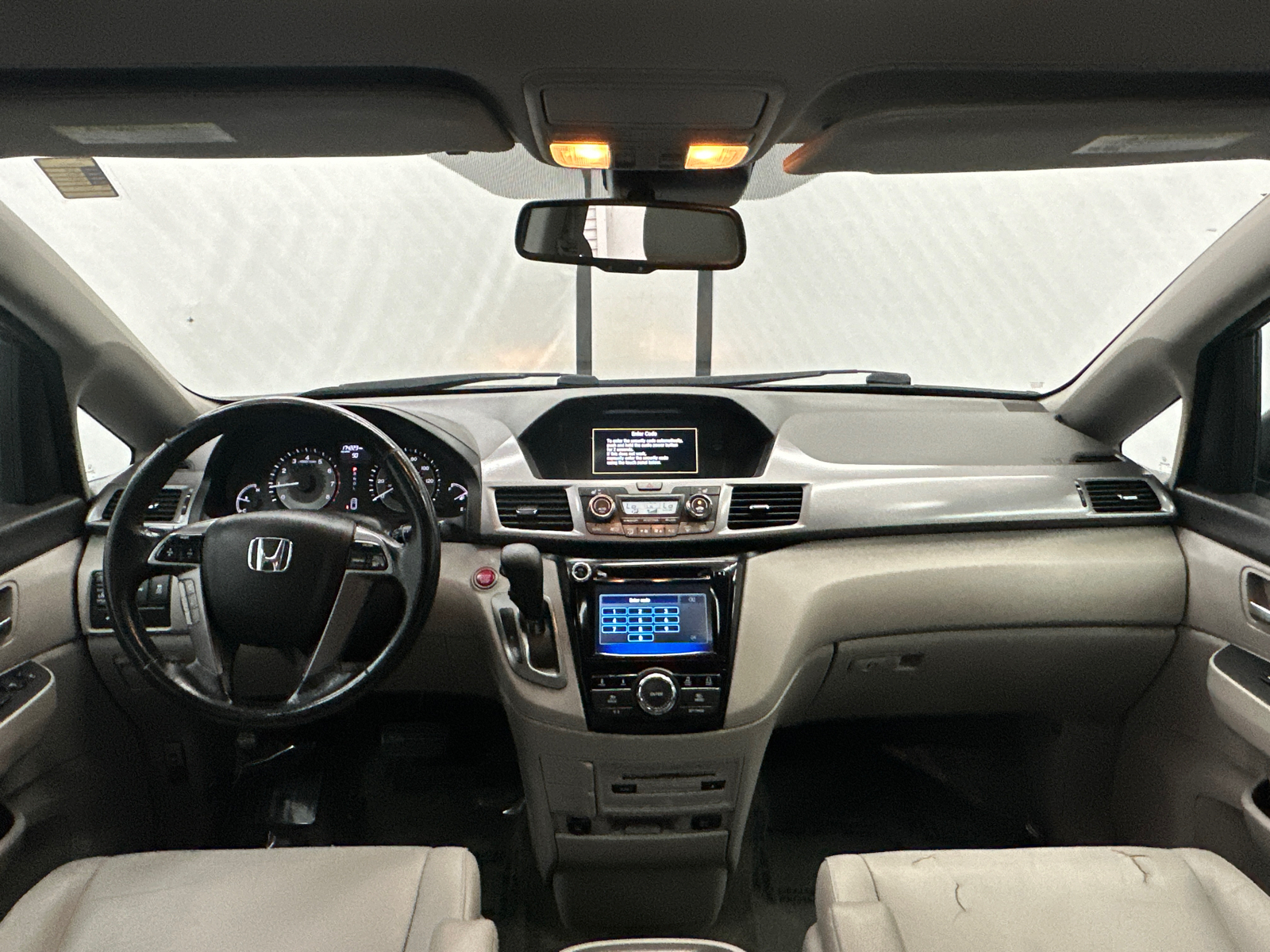 2014 Honda Odyssey EX-L 26