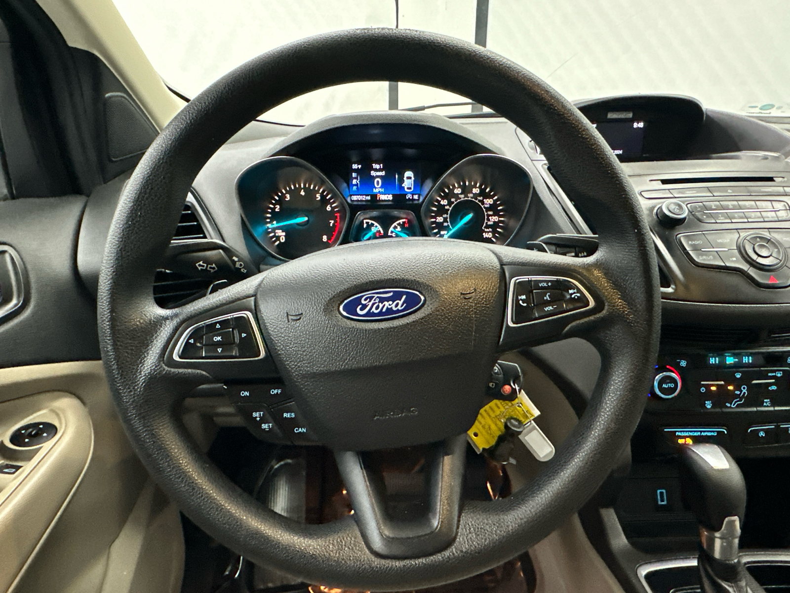 2017 Ford Escape SE 25