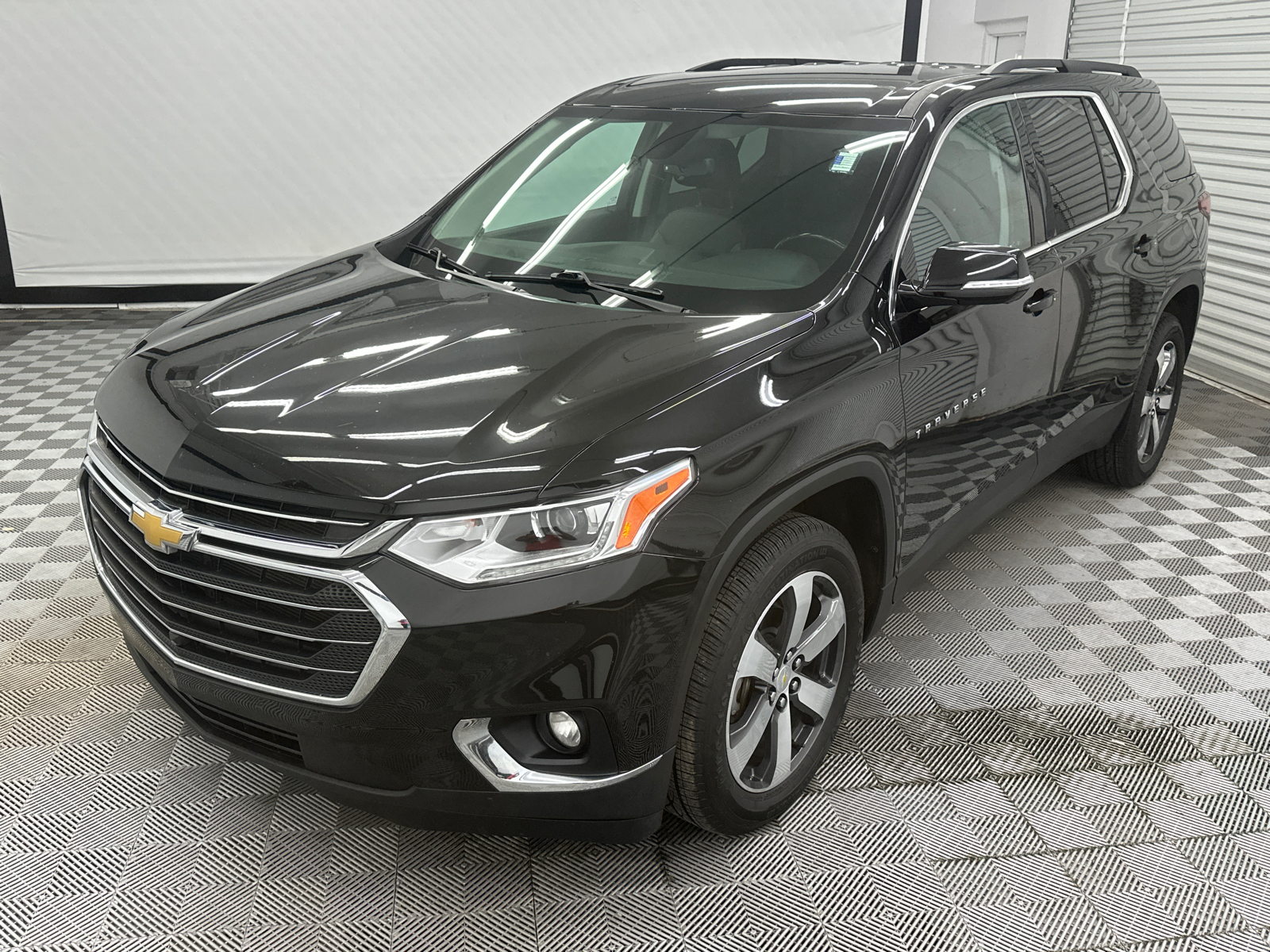 2020 Chevrolet Traverse 3LT 1