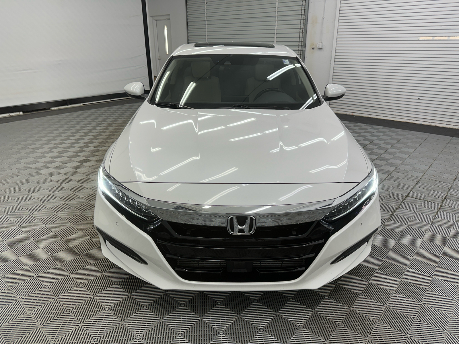 2020 Honda Accord Touring 2.0T 8