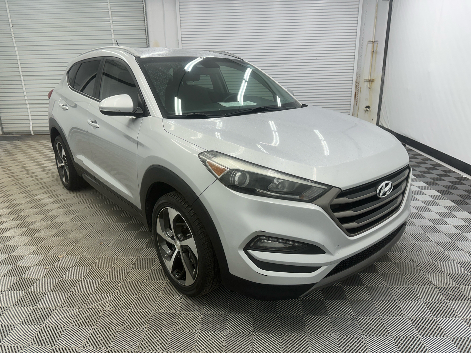 2016 Hyundai Tucson Sport 7