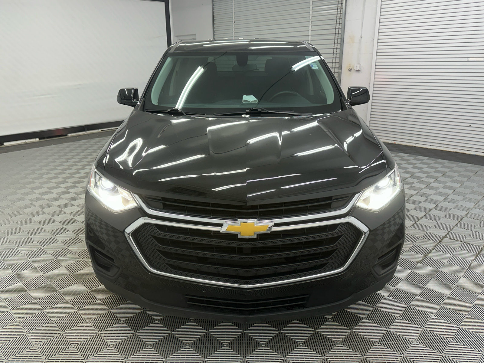 2019 Chevrolet Traverse LS 8