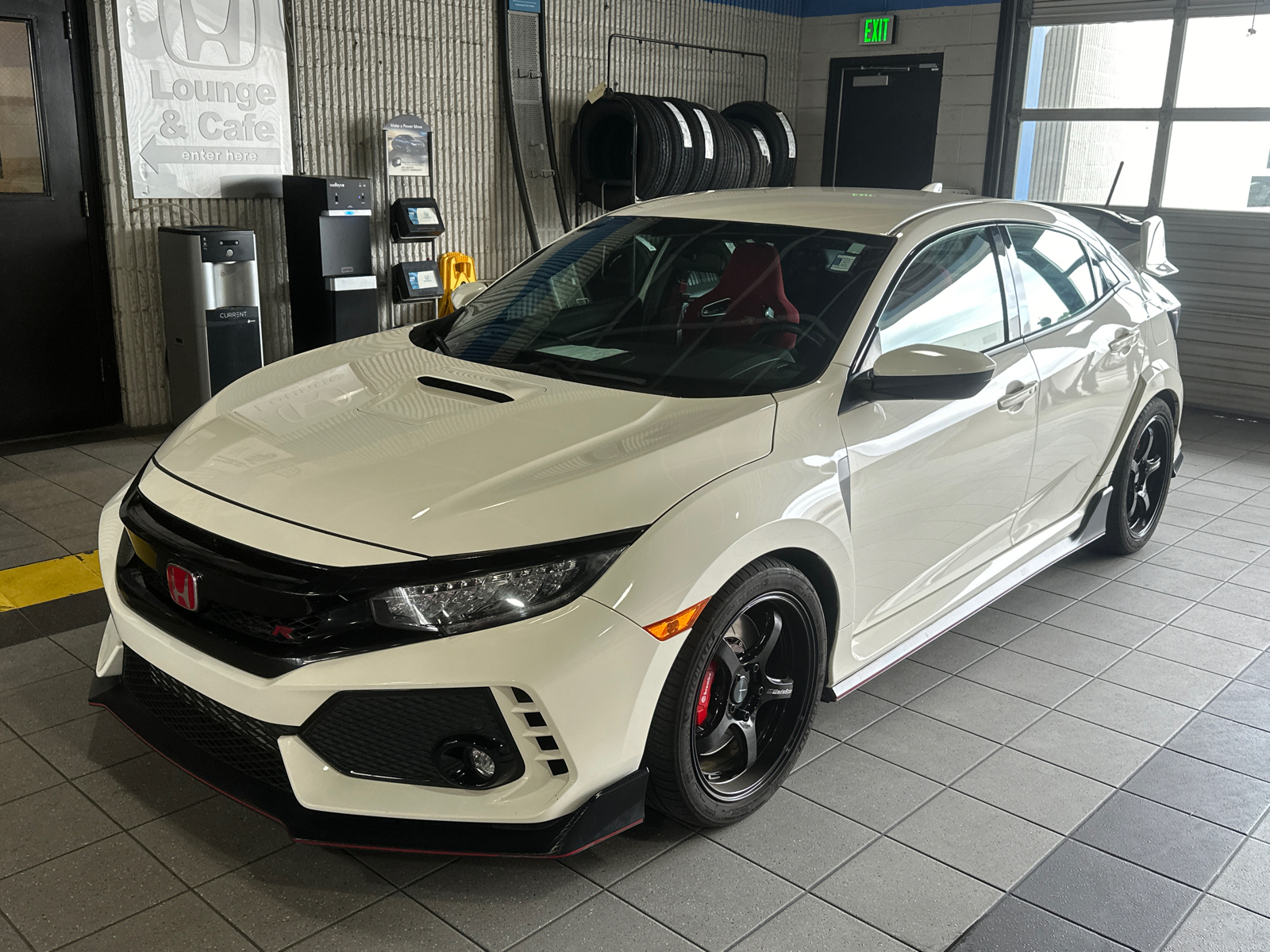 2019 Honda Civic Type R Touring 1