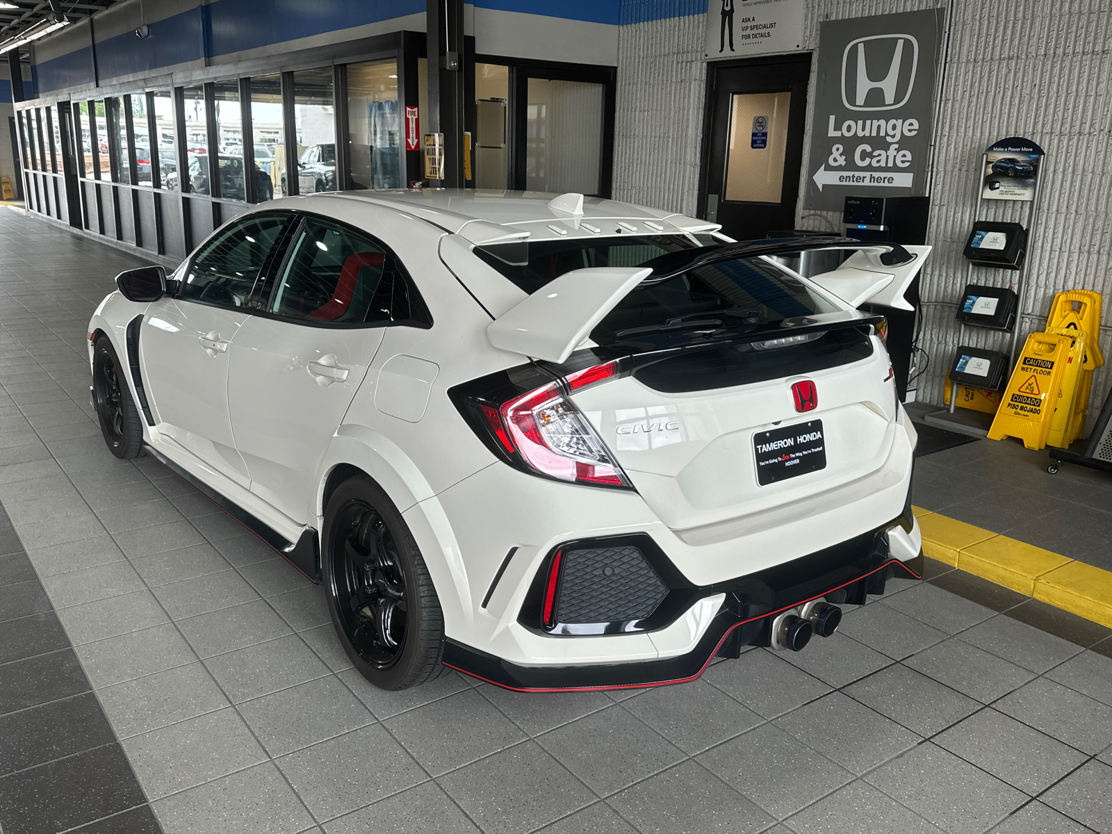 2019 Honda Civic Type R Touring 3