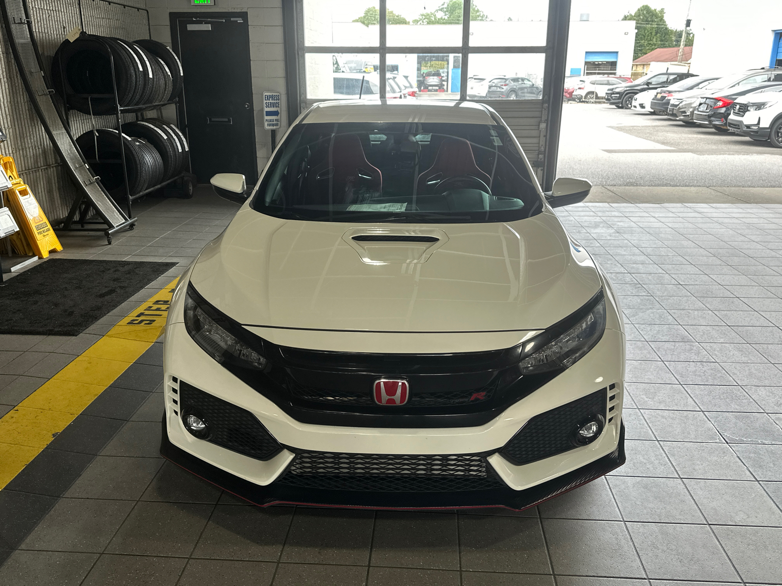 2019 Honda Civic Type R Touring 8