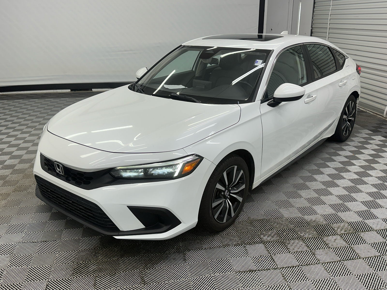 2022 Honda Civic EX-L 1