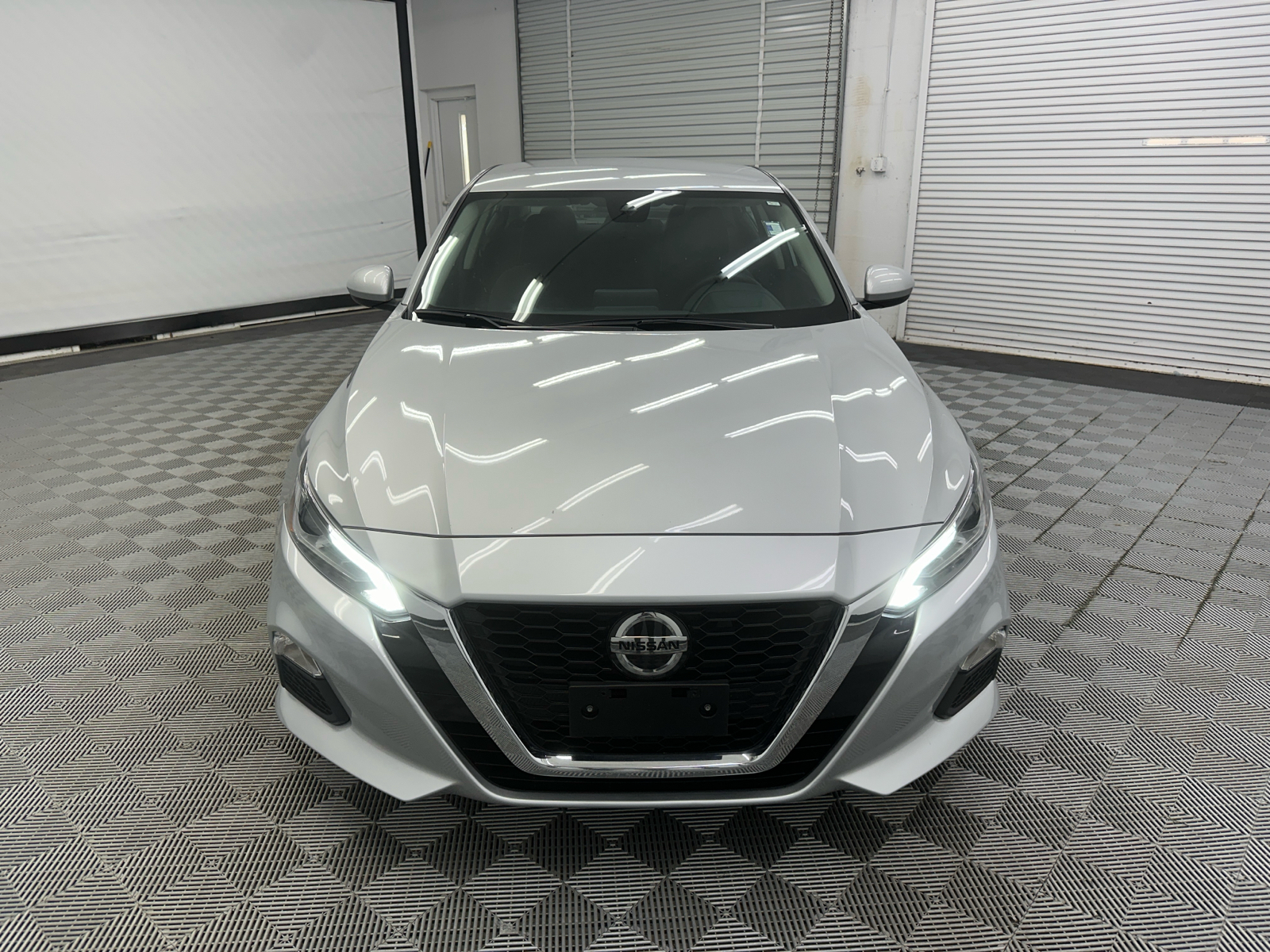 2022 Nissan Altima 2.5 SV 8