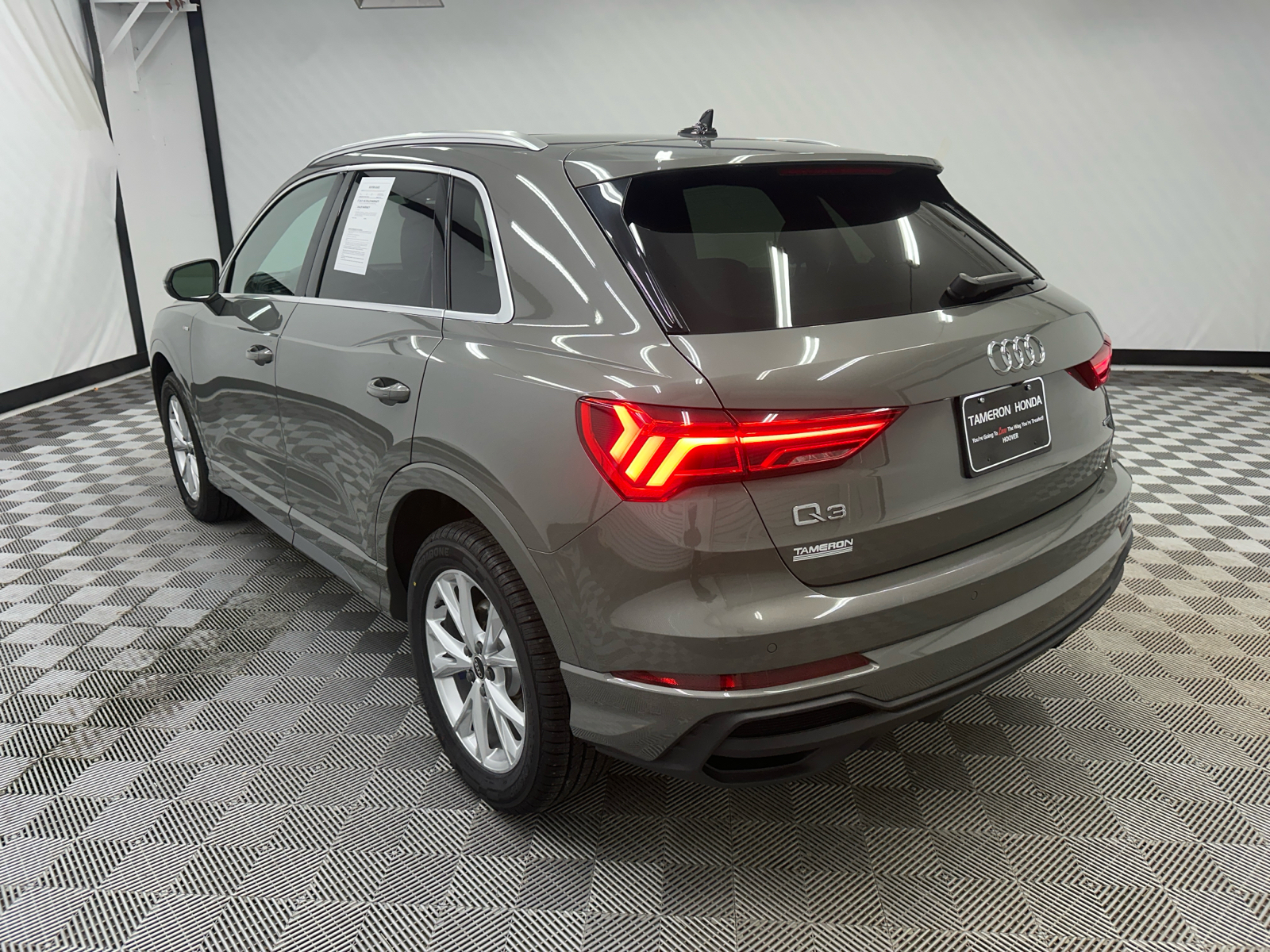 2023 Audi Q3 Premium 3