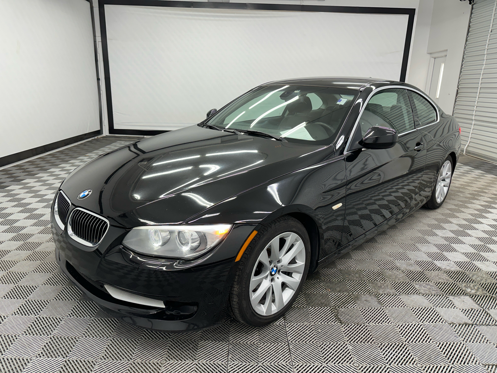 2013 BMW 3 Series 328i 1