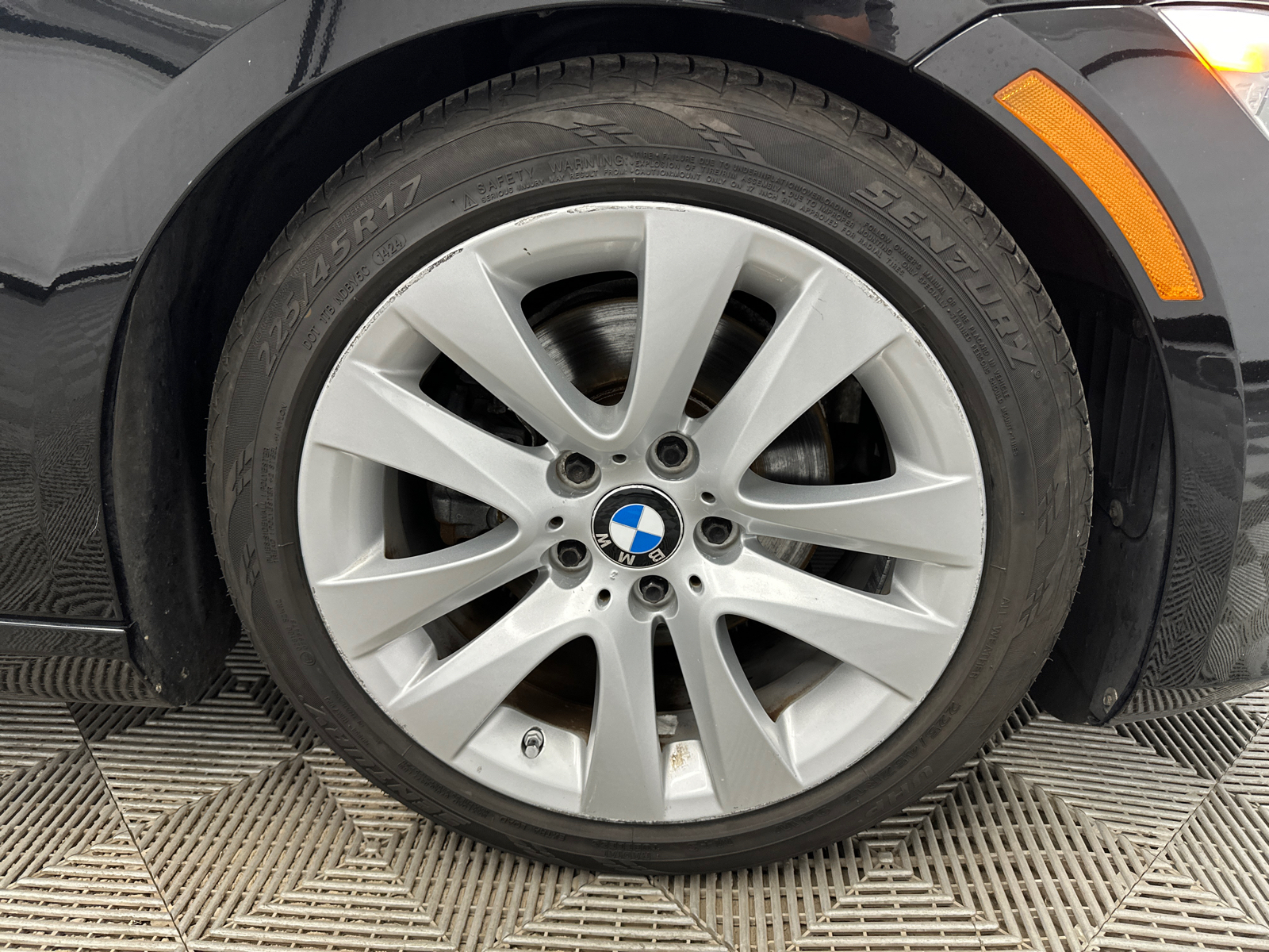 2013 BMW 3 Series 328i 12