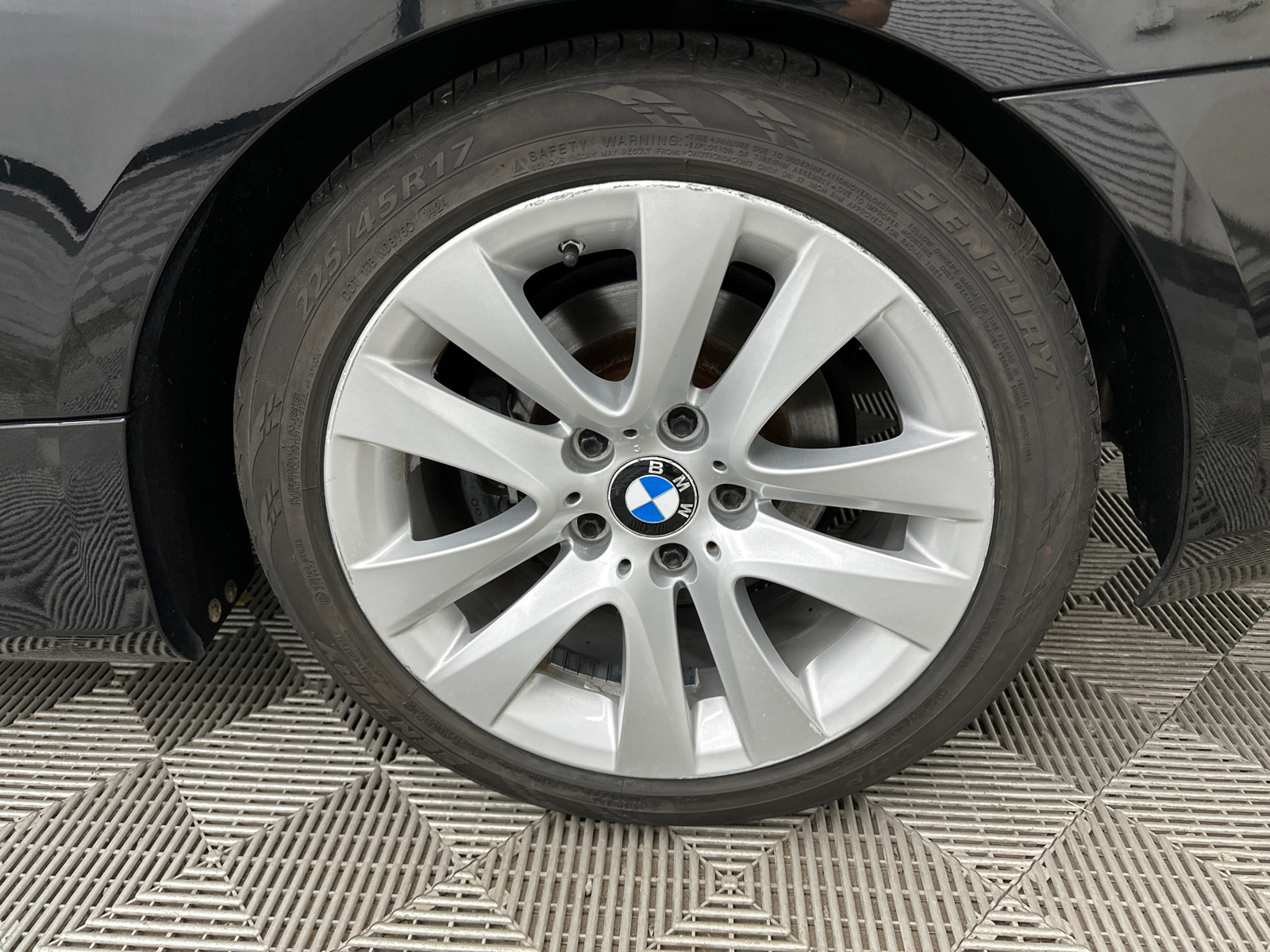 2013 BMW 3 Series 328i 17