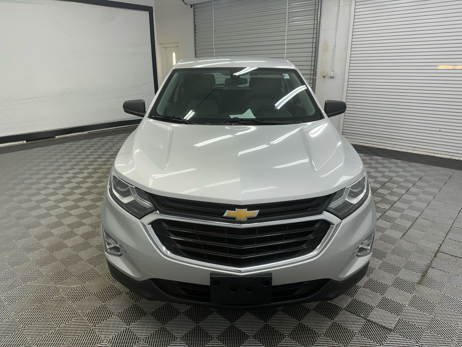 2019 Chevrolet Equinox LS 8